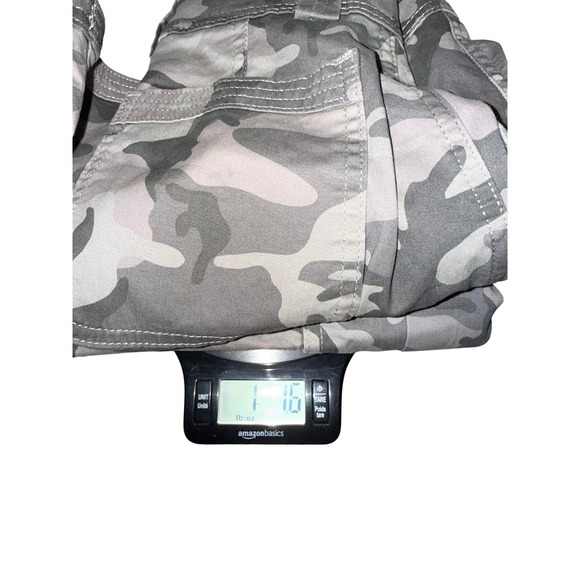 Abercrombie Fitch Women Gray Camouflage Cargo Pants Size 25 - Picture 5 of 6